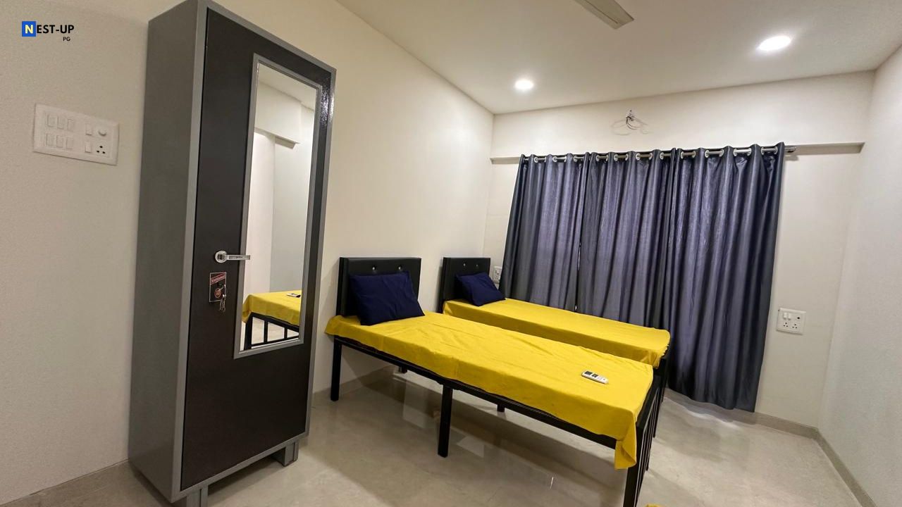 Fully Furnished PG Room in Andheri