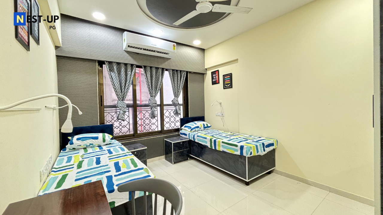 Two Sharing Bedroom Without Attached Bath - Vile Parle West