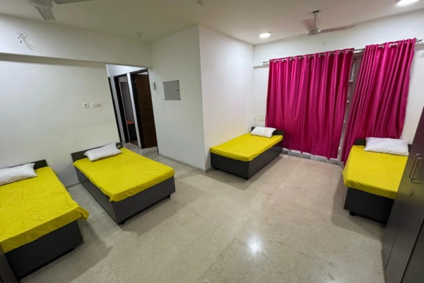 PG in Goregaon West